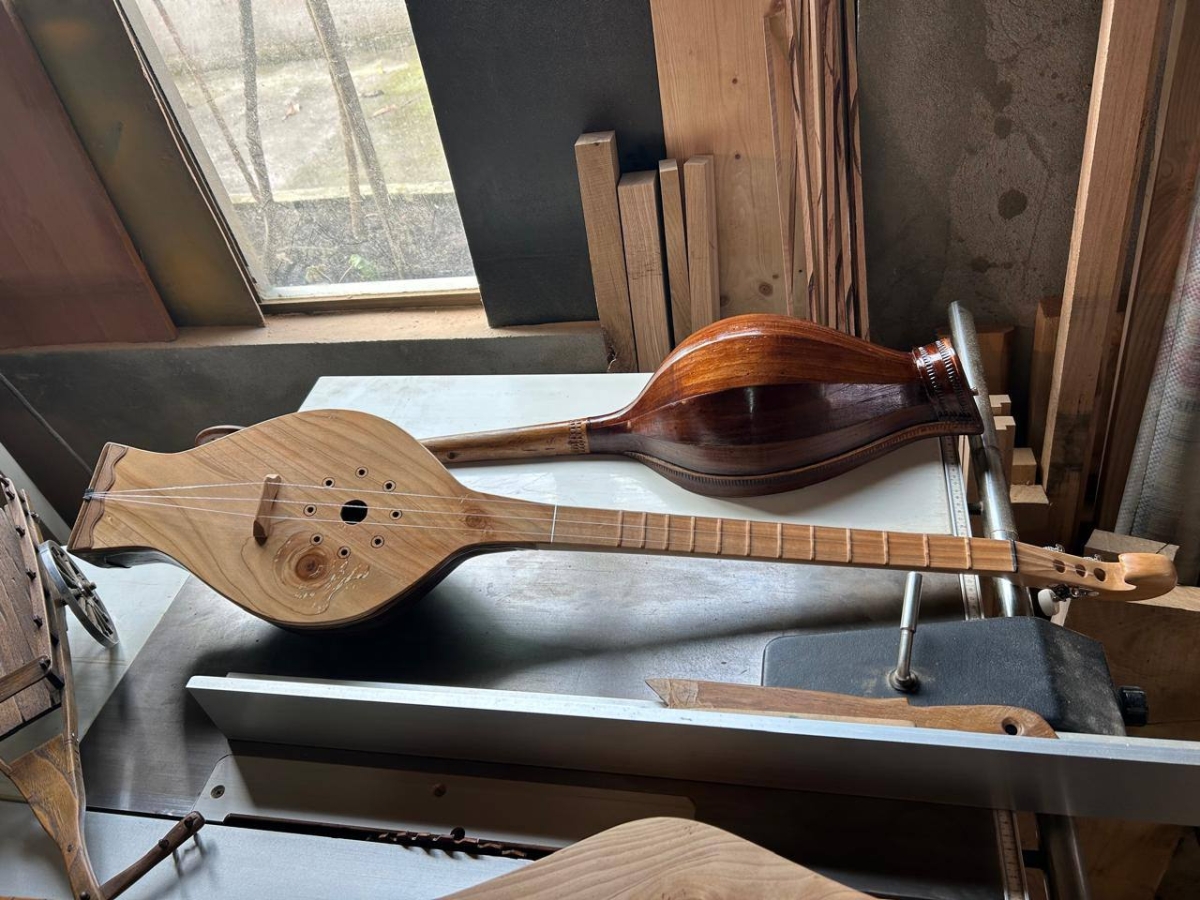 Мастер по дереву Беслан Воуба: от столярного ремесла к сохранению культурного наследия