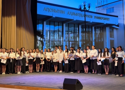 169 выпускников школ и 11 десятиклассников рекомендованы к поступлению в АГУ без вступительных экзаменов