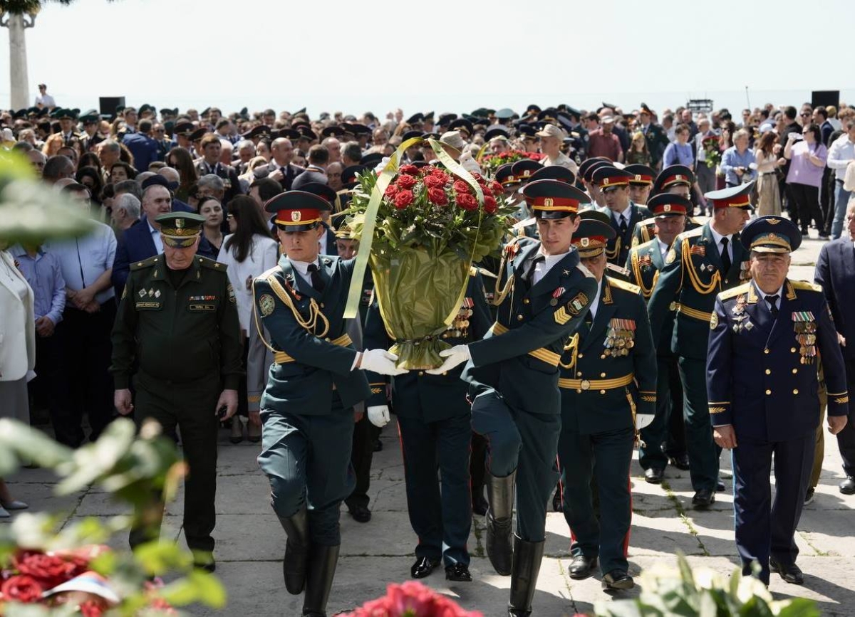 В Абхазии отмечают 80-ю годовщину Победы в Великой Отечественной войне 1941-1945 гг.