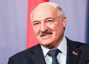 Аслан Бжания поздравил  Александра Лукашенко с днем рождения      