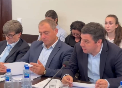 Аҳәынҭқарра Ахадарахьи Апарламент адепутатрахьи акандидатцәа рзы ақәратә ценз шыҟац иаанхоит