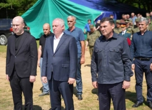 Бадра Гәынба Аҳбиук ашьхаҿы абаталион «Горец» аҟынтәи иҭахаз аибашьцәа рбаҟа амҵан ашәҭшьыҵәрақәа шьҭеиҵеит
