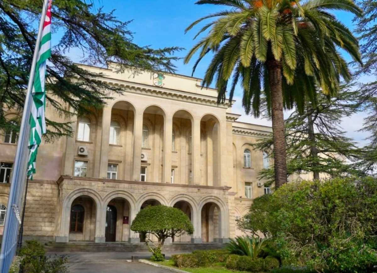 Президент поручил премьер-министру представить предложения по реализации резолюции Гражданского форума «Диалог. Согласие. Развитие»