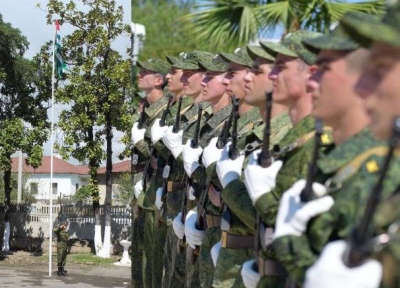 Аслан Бжания подписал указ о призыве на военную службу   