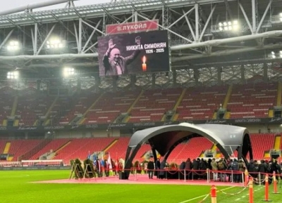 Вице-премьер Таращ Хагба принял участие в церемонии прощания с Никитой Симоняном