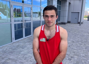 Герман Арджения завоевал  золотую медаль в финале турнира по боксу на Играх БРИКС