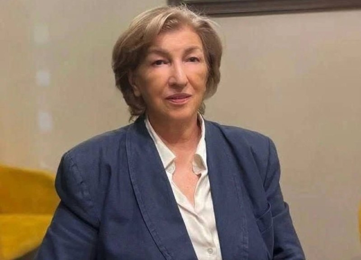 Бадра Гунба поздравил бывшего председателя Верховного суда Абхазии Аллу Авидзба с юбилеем