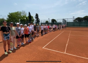 Теннисный турнир, посвященный Дню защиты детей, стартовал в Сухуме   