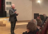 ААУ иддырбеит аԥсуа-қырҭуатә еиҿцәажәаратә процесс аҭоурых иазку адокументалтә цикл актәи ахәҭа.