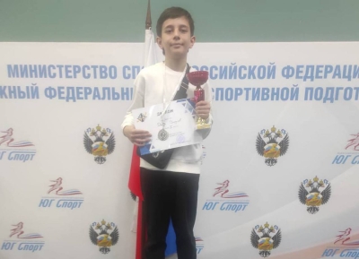 Аҟәатәи аспортсмен қәыԥш Владислав Џьопуа Шәача имҩаԥысуаз ашахматтә турнир аҿы аиааира игеит