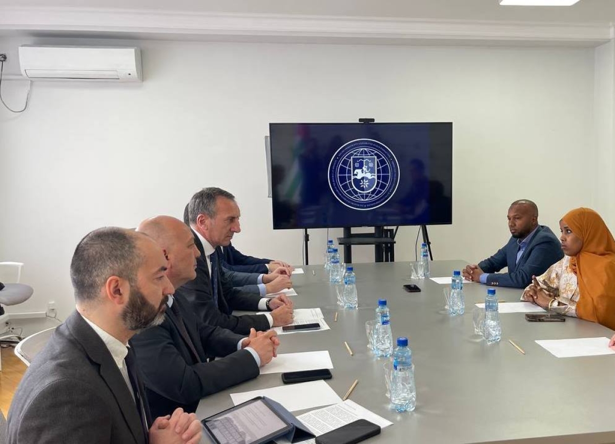 Состоялась официальная встреча Олега Барциц  и представителей Сомали