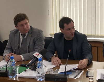 ДЕПУТАТЫ  ПРЕДЛАГАЮТ ВВЕСТИ ЗАПРЕТ НА ПРИОБРЕТЕНИЕ  НЕЖИЛЫХ ПОМЕЩЕНИЙ С ЦЕЛЬЮ ДАЛЬНЕЙШЕГО ПРОЖИВАНИЯ В НИХ