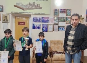 В выходные дни продолжился рейтинговый шахматный турнир  «Алашара – молодые надежды»
