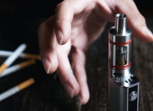 Парламент принял в первом чтении законопроект о регулировании оборота электронных сигарет