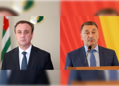 Владимир Делба и Константин Джуссоев обменялись поздравлениями с наступающим Новым годом