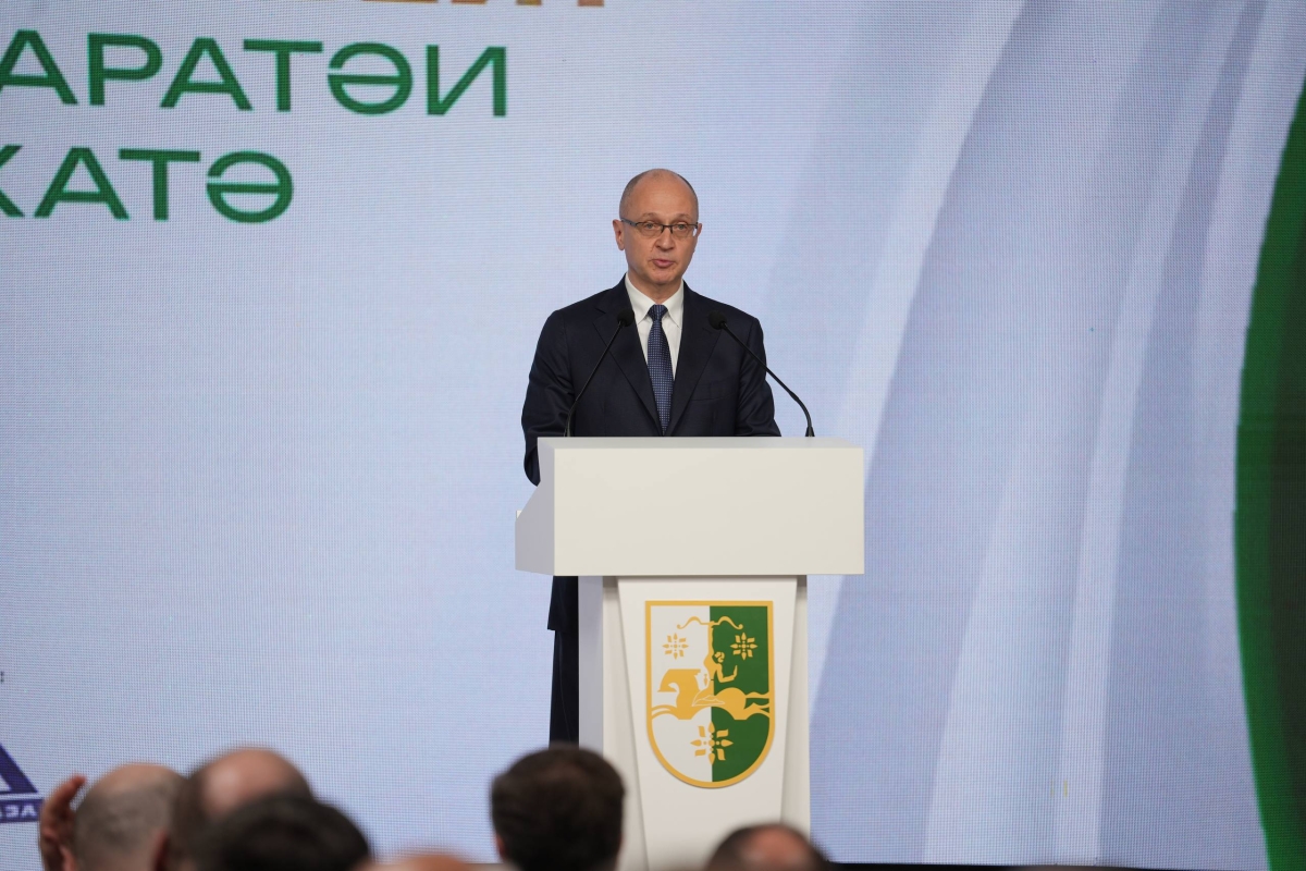 Сергей Кириенко зачитал приветствие Владимира Путина участникам и гостям АМЭФ -2026