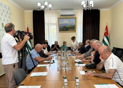 Развитие государственного языка обсудили в Общественной палате