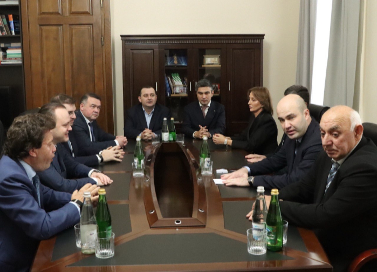 Спикер Парламента Лаша Ашуба принял делегацию Госдумы Российской Федерации