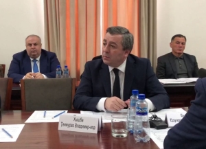 За рождение первого, второго и третьего ребёнка государство будет выплачивать 100 тысяч рублей   