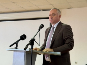 Аԥсны Аҳәынҭқарра Ахада, Арбџьар мчқәа Рыдҵаҟаҵаҩ хада Гәынба Бадра атәылахьчара Аминистрра даҭааит.