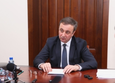 Ашықәс аихшьаалақәа: Атәыла анапхгара атариф ҿыцқәа, асоциалтә шәатәқәа, иара убас абизнес азы аԥҟарақәа шьақәнарӷәӷәеит.