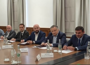 В Администрации Президента обсудили подготовку к 30 сентября и ремонт дорожной инфраструктуры