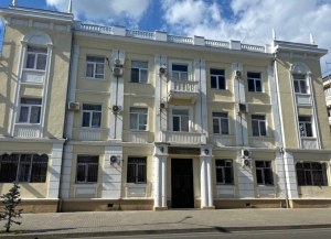 В отношении Чамба А.Р.  избрана мера пресечения в виде домашнего ареста