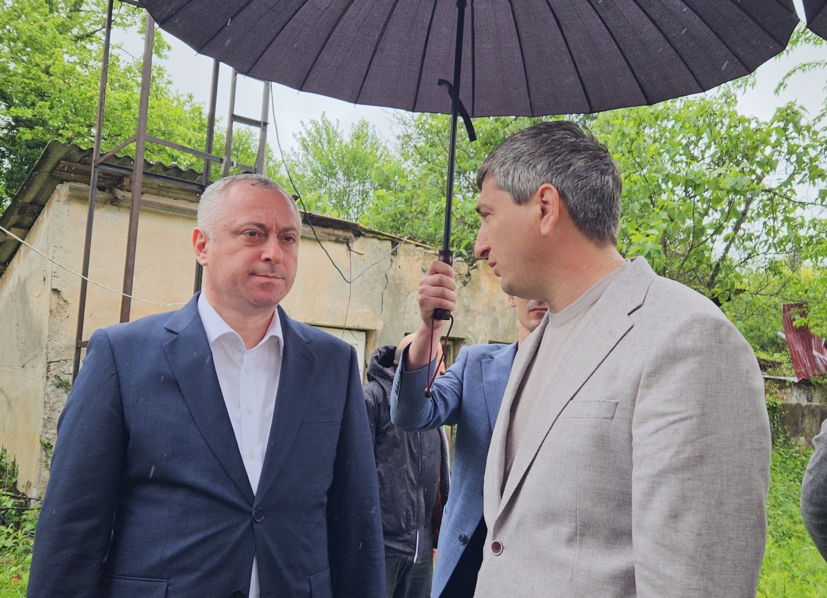 Президент Бадра Гунба совершил инспекционную поездку в город Очамчыра