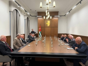 Президент и вице-президент встретились с депутатами Парламента первого созыва