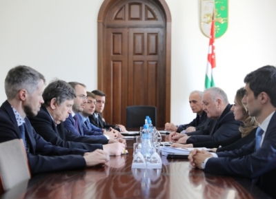 Константин Могилевски: Урыстәылатәи Афедерациа аҵара Аминистрра Аԥсны  аконсультативтәи  ахархәаратәи  ацхыраара  анаҭалоит.