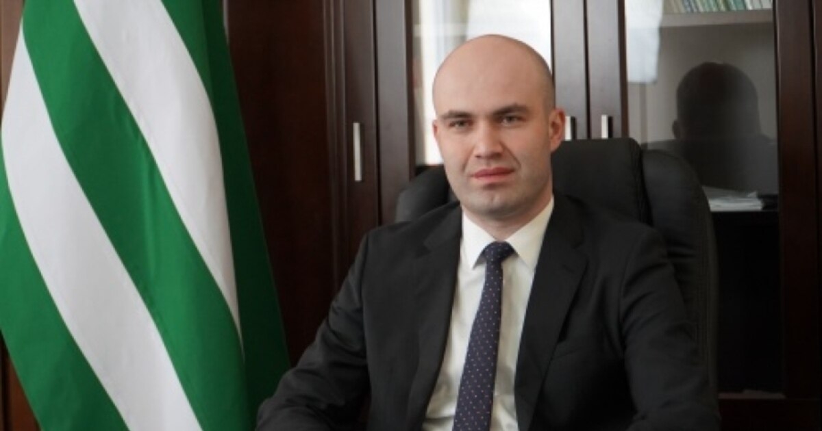 В адрес спикера  Парламента Абхазии Лаши Ашуба поступают поздравления с днем рождения