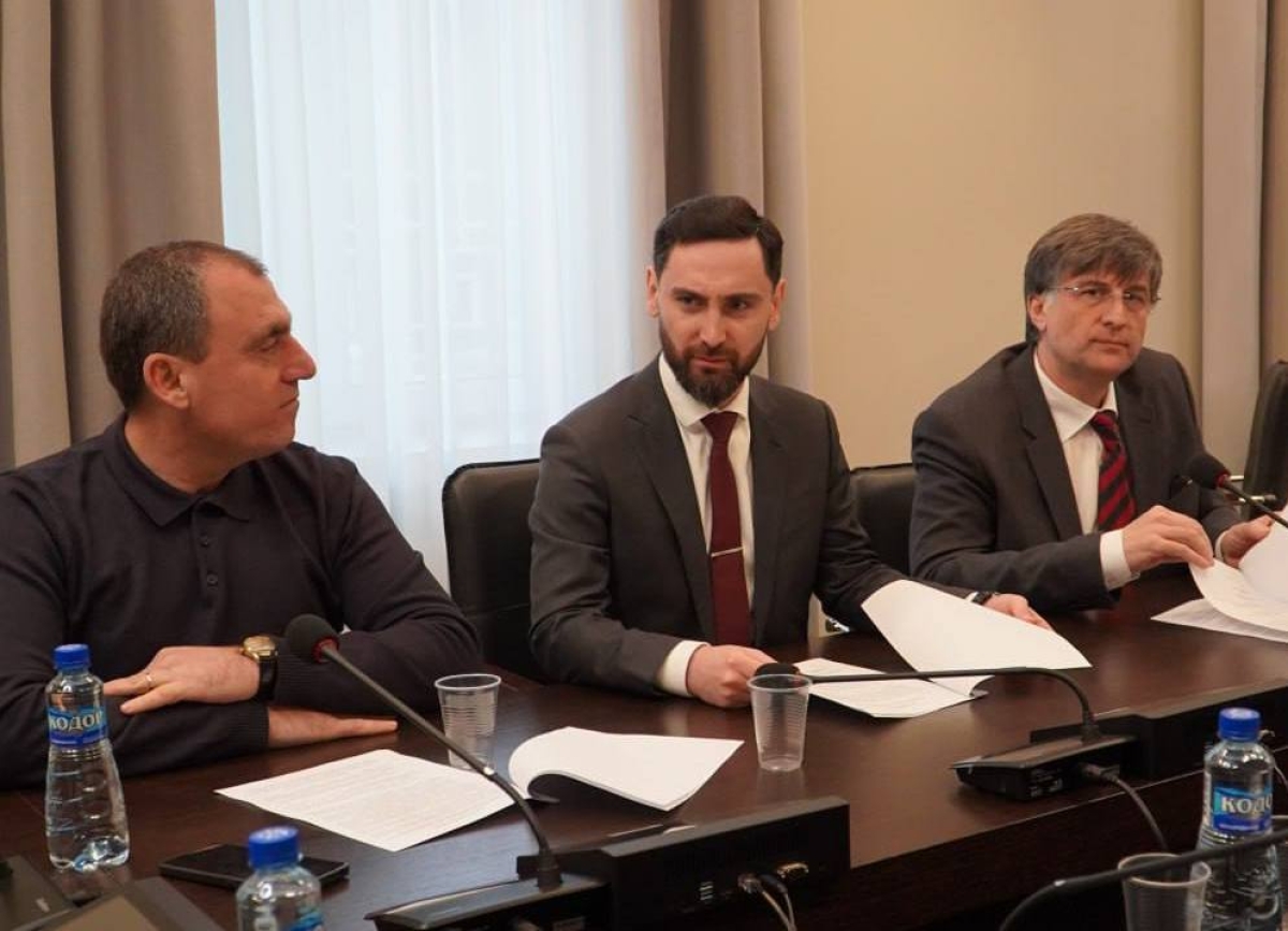 В перечень праздничных рабочих дней предлагается включить День учителя – 5 октября