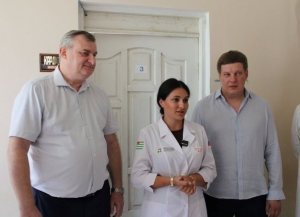 Урыстәылатәи аҳақьымцәа рыбригада Галтәи араионтә хәышәтәырҭа аҿы апрофгәаҭарақәа мҩаԥыргоит.