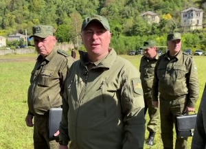 Бадра Гәынба Ҭҟәарчал арратә зыҟаҵарақәа ирылаху аҟәшеиҵақәа дырҭааит.