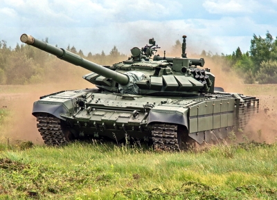 Танкисты ЮВО в Абхазии успешно поразили бронетехнику условного противника из орудий танков Т-72Б3