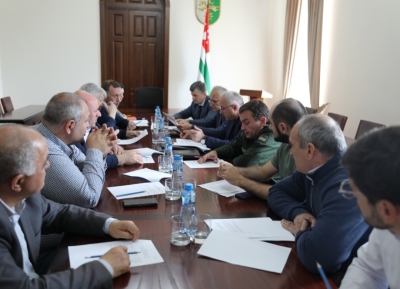 Аҳәынҭқарратә ҳәаа аделимитациа азы акомиссиа аԥсуа ган аҩганктәи аилатәара аҽазыҟанаҵоит.