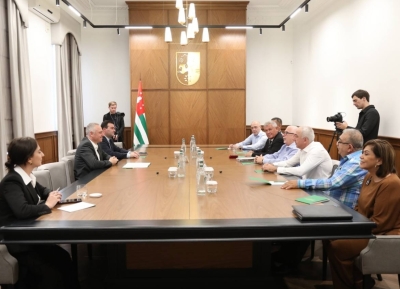 Президент Бадра Гунба встретился с главами международных федераций домино