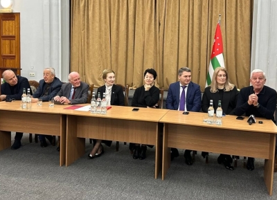 Заседание, посвященное 80-летию со дня рождения Владислава Ардзинба, провели в Общественной палате