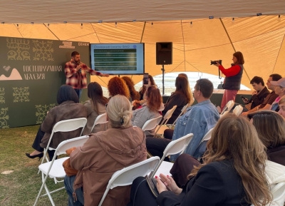 Образовательный шатер - одна из площадок гастрофестиваля &quot;Вкус осени - фейхоа&quot;