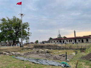 Аҟәатәи абааш ахь абилеҭқәа рыхәқәа шьақәырӷәӷәоуп