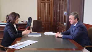 Владимир Делба: престижность профессии педагога надо поднимать