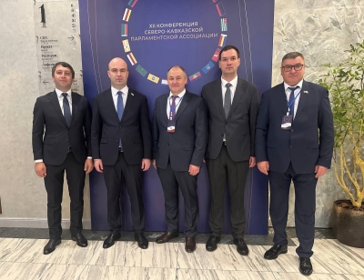 Аԥсны Жәлар Реизара-Апарламент аделегациа Нхыҵ-Кавказтәи Апарламенттә Ассоциациа XII аконференциа ахы аланархәуеит.